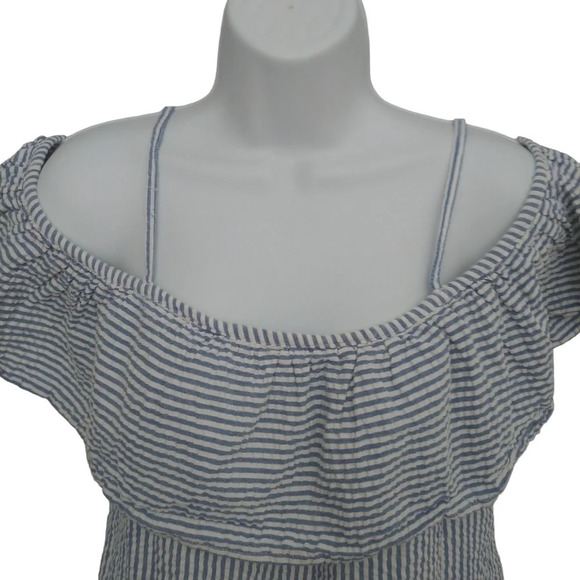 Style Envy Striped Blue/White Seersucker Off-The-Shoulder Blouse Lace Ruffle M - Picture 2 of 7